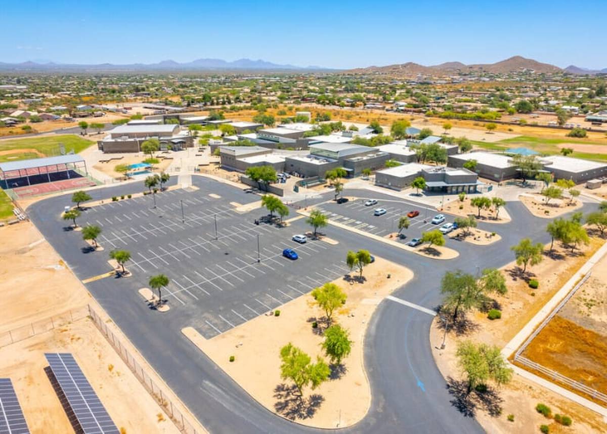 Desert Mountain School